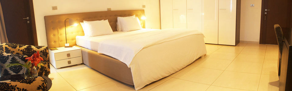 Hotel Maison Rouge Cotonou Exterior foto