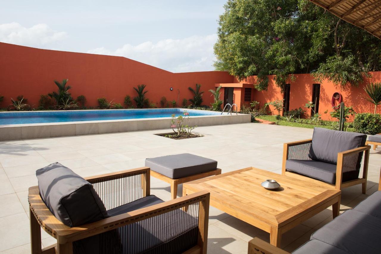 Hotel Maison Rouge Cotonou Exterior foto