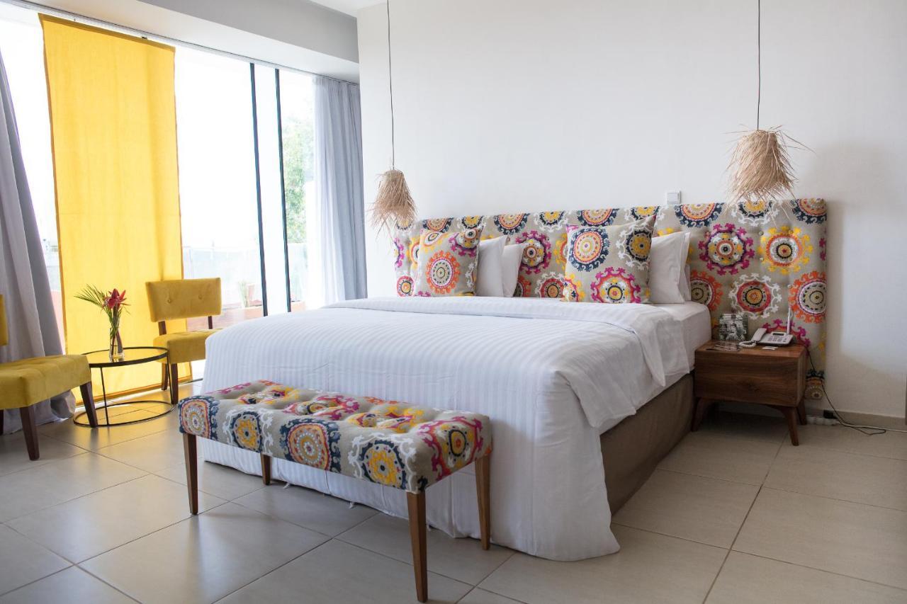 Hotel Maison Rouge Cotonou Exterior foto
